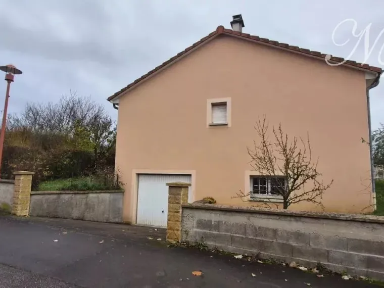 Illange – Élégant plain-pied de 115 m², 3 chambres, dans une impasse résidentielle prisée