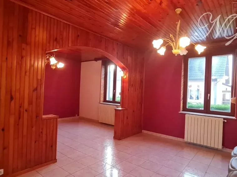 ANGEVILLERS – MAISON INDIVIDUELLE 145 m² – 3 CHAMBRES – GARAGE – GRENIER AMÉNAGEABLE – GRANGE ATTENANTE