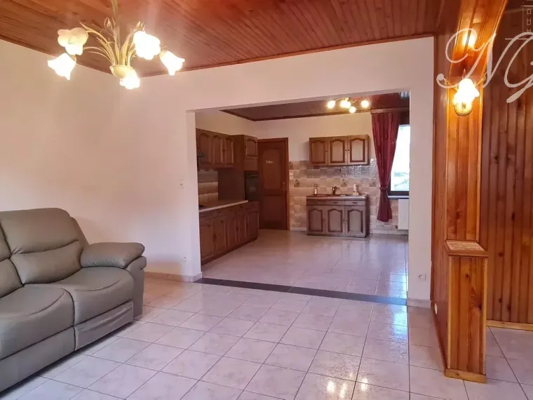 ANGEVILLERS – MAISON INDIVIDUELLE 145 m² – 3 CHAMBRES – GARAGE – GRENIER AMÉNAGEABLE – GRANGE ATTENANTE