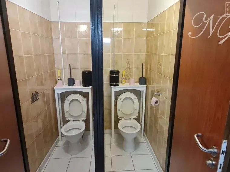 Restaurant + appartement à Ay- sur-moselle