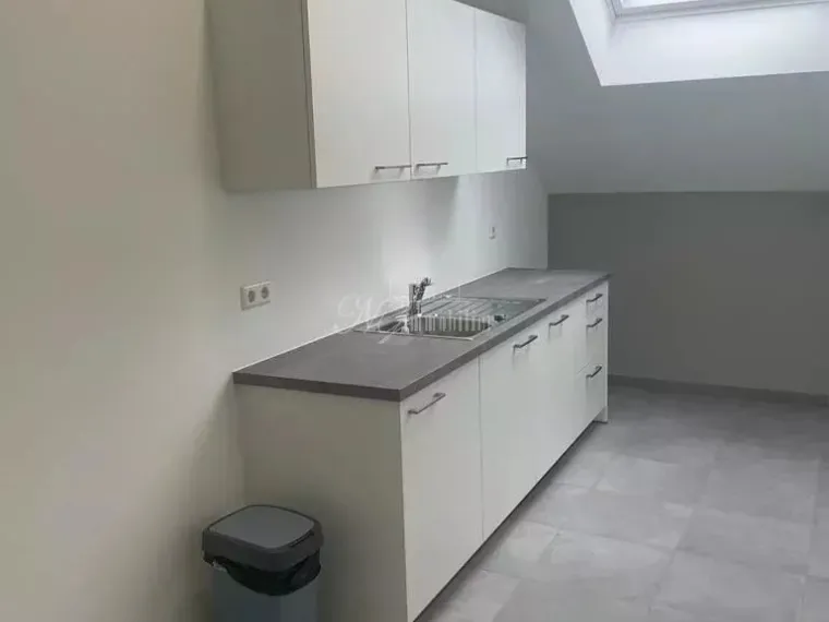 Local commercial de 14 m² dans une résidence récente à Differdange (L)