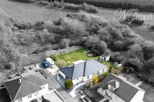 VOLMERANGE-LES-MINES – MAISON D’EXCEPTION DE PLAIN PIED À DEUX PAS DU LUXEMBOURG