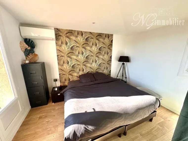 À VENDRE – Charmante maison mitoyenne à Grasse ?