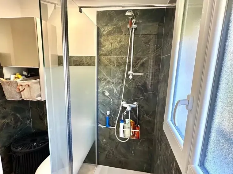 À VENDRE – Charmante maison mitoyenne à Grasse ?