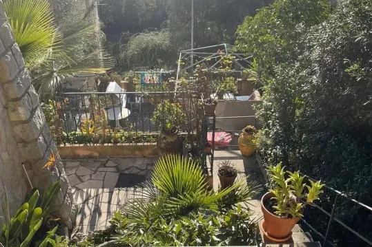 Maison avec studio indépendant dans la ville de Grasse