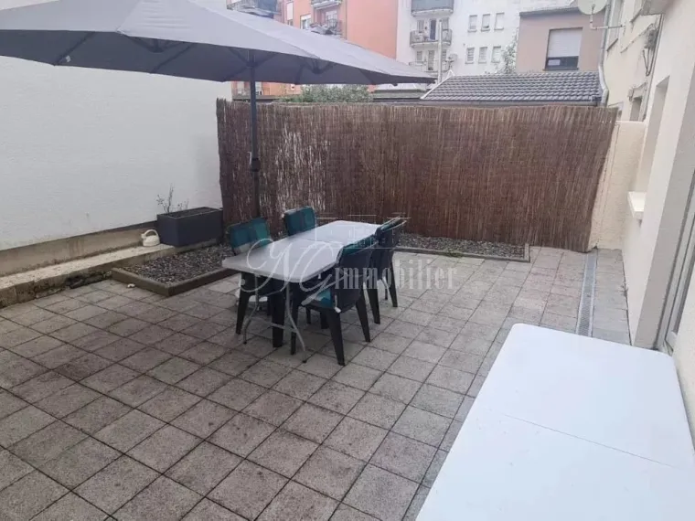 Local esthétique à louer à Dudelange (LU)