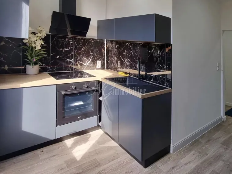 Appartement 74.02 m² SPECIAL INVESTISSEUR !