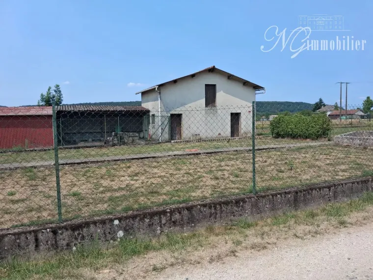 Terrain plat 855m2 DOULCON