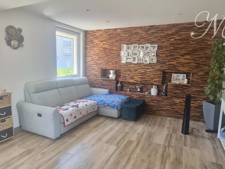 MAISON ENTIÈREMENT RÉNOVÉE – 3 CHAMBRES – JARDIN – GARAGE – VILLERUPT