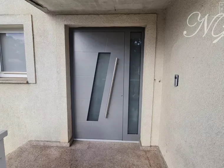 Maison bi familiale 286.53m² à rénover à Tiercelet