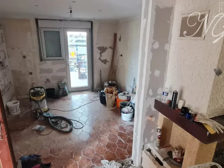 Maison bi familiale 286.53m² à rénover à Tiercelet