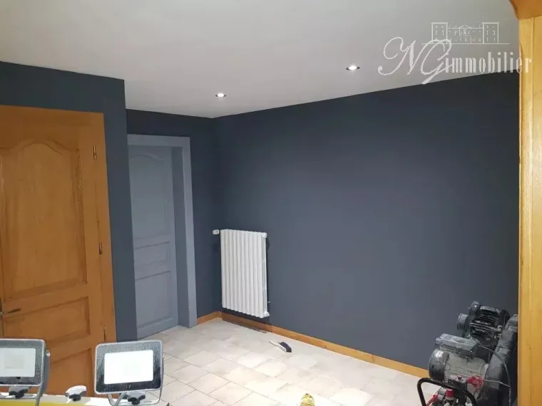 Maison bi familiale 286.53m² à rénover à Tiercelet
