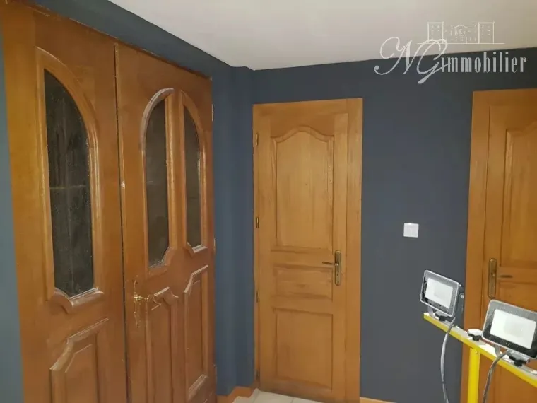 Maison bi familiale 286.53m² à rénover à Tiercelet