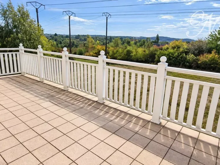 BOUZONVILLE – MAISON INDIVIDUELLE PLAIN PIED – 3 CHAMBRES – SOUS-SOL COMPLET – 229 000 € FAI