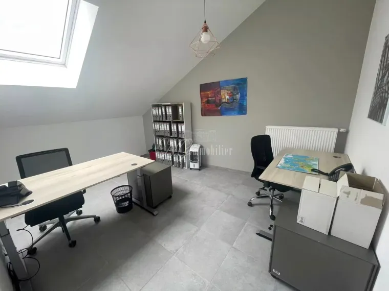 Local commercial de 14 m² dans une résidence récente à Differdange (L)